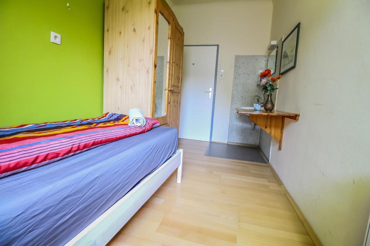 Economic Sb Apartment Вена Экстерьер фото